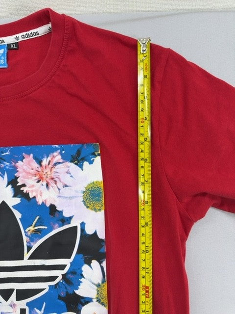 Adidas Women XL Red Floral Short Sleeve Cotton Crewneck T-Shirt