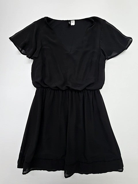 H&M Women Black Dress size 12 product image 1