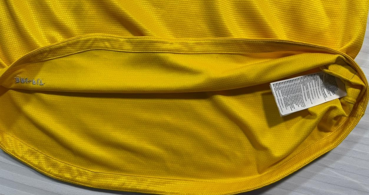 Nike Brazil National Team Soccer Jersey Yellow Green Men's Size L