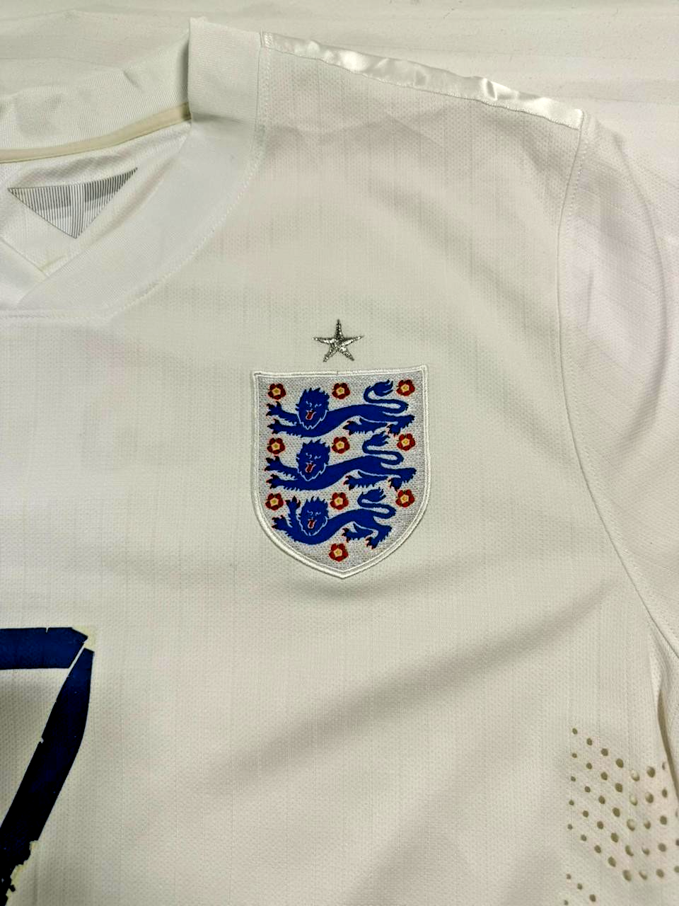 Nike England Home Football Shirt Jersey #7 Wilshere Men's World Cup - Size M