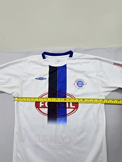 Umbro Men White Shirt size M product image 8