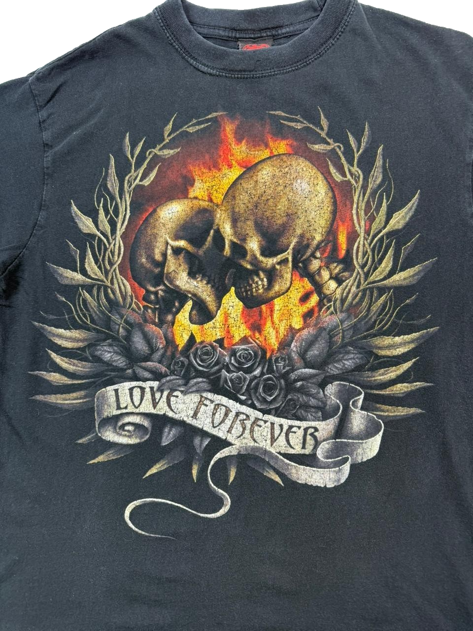 Black Short-Sleeved T-Shirt With A "Love Forever" Graphic Tee - Size M