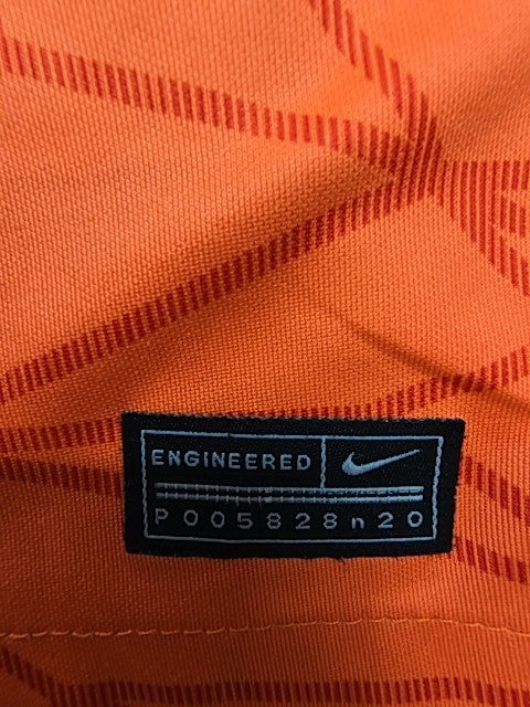 Nike Boys Orange T-Shirt size M product image 8