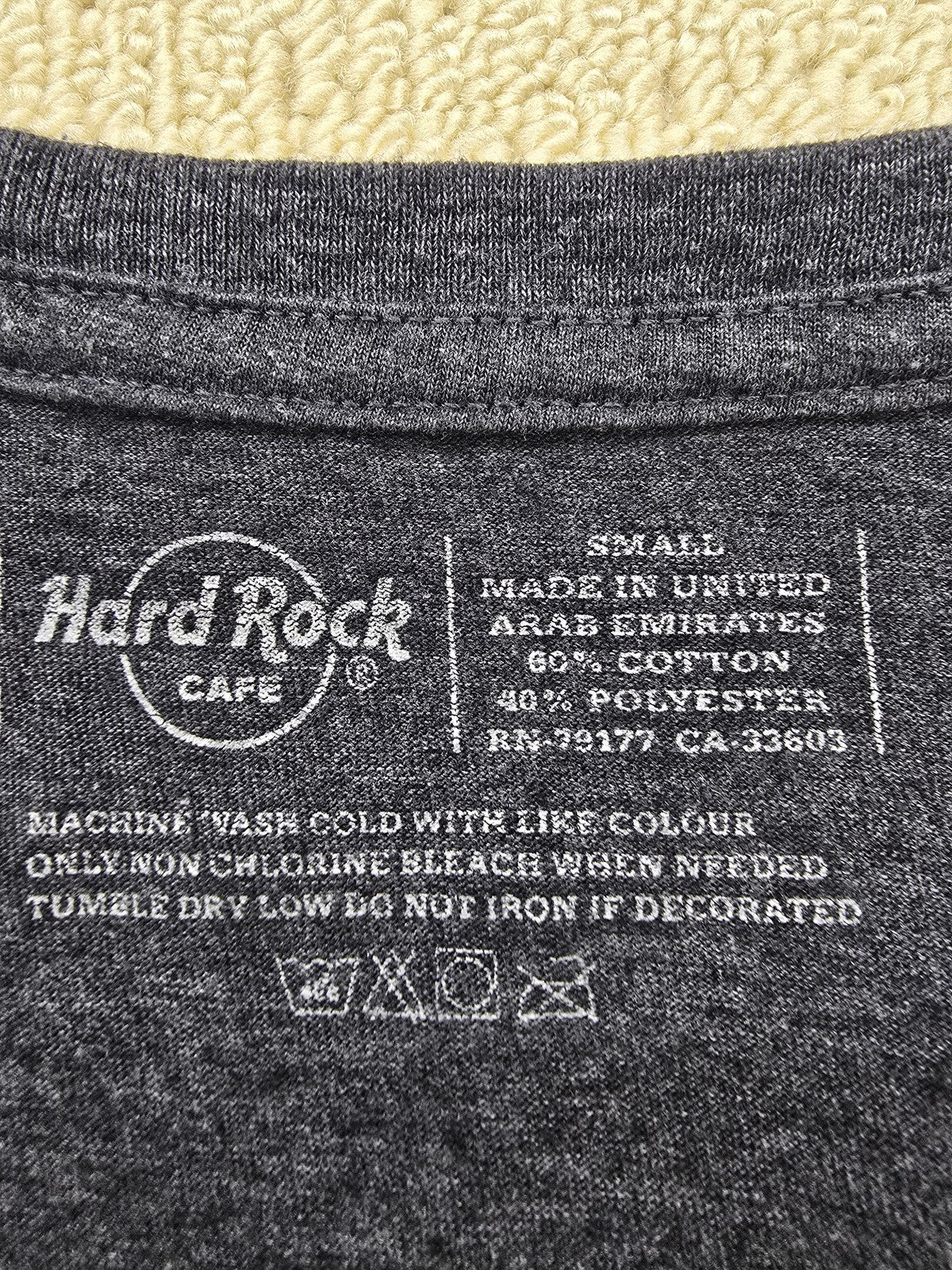 Hard Rock Cafe Grey V-Neck T-Shirt Small Short Sleeve Unisex