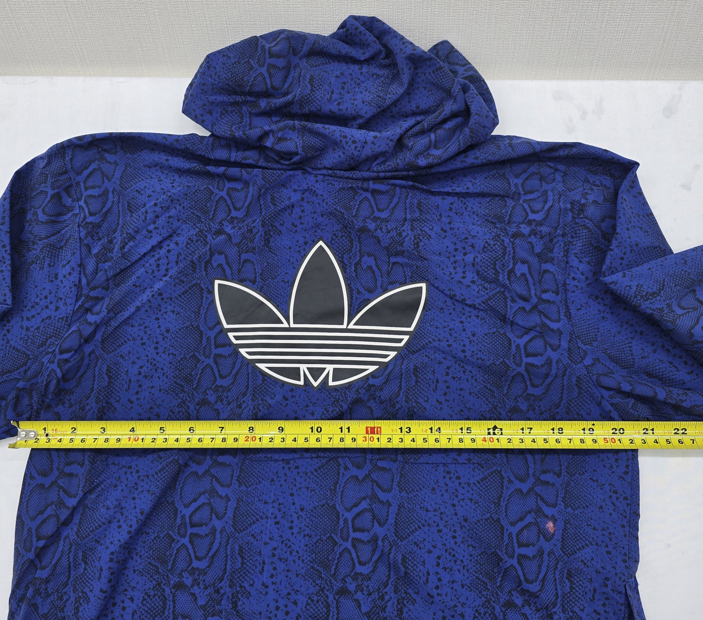 Adidas Men's Blue Snakeskin Windbreaker Size M Regular Originals