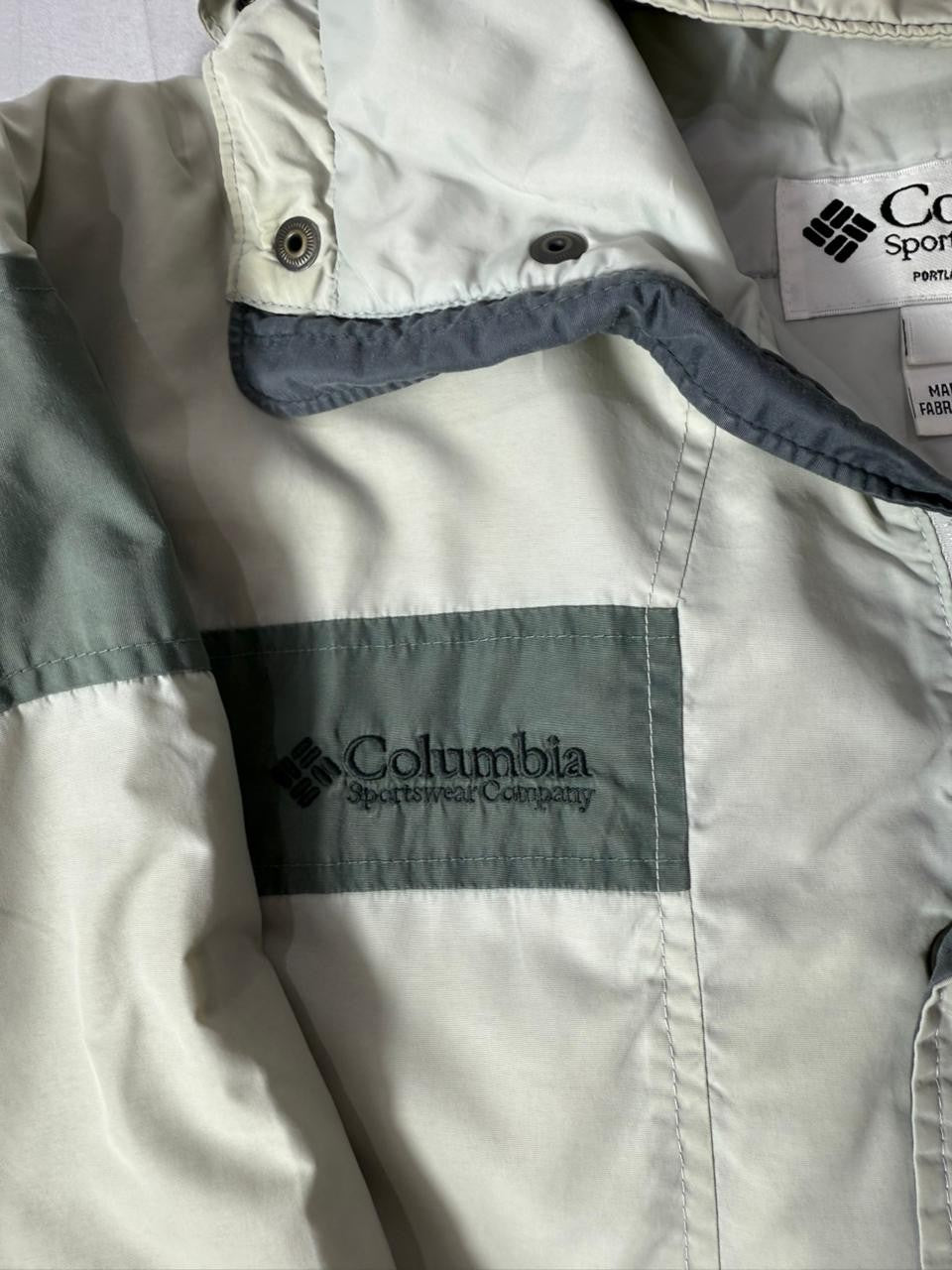 Columbia Men's Small Hooded Winter Jacket Off-White Grey Outdoor Coat