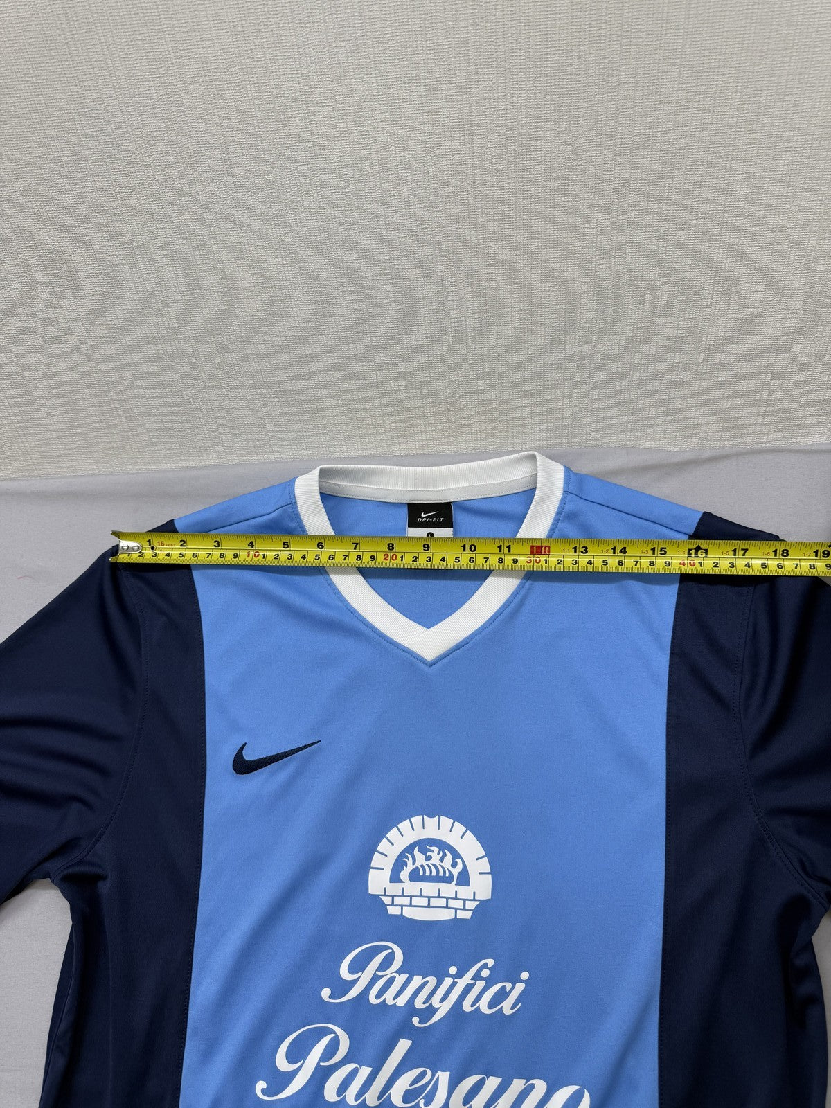 Nike Men's L Navy/Light Blue Striped Dri-FIT Soccer Jersey V-Neck