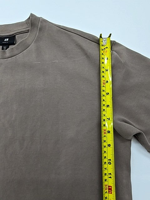 H&M Boys Brown Loose Fit T-Shirt Crew Neck Size Regular Used