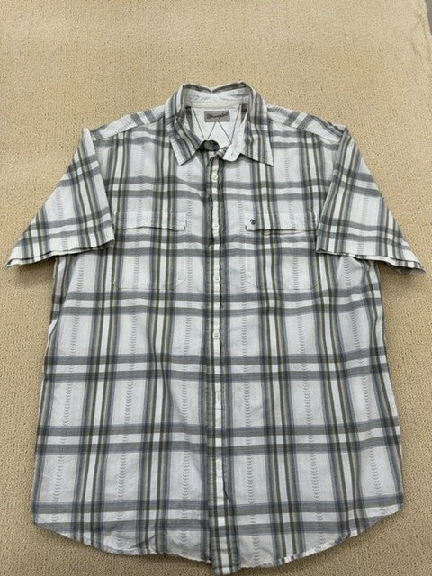 Wrangler Men's Grey Plaid Short Sleeve Western Snap Shirt L Cotton Blend