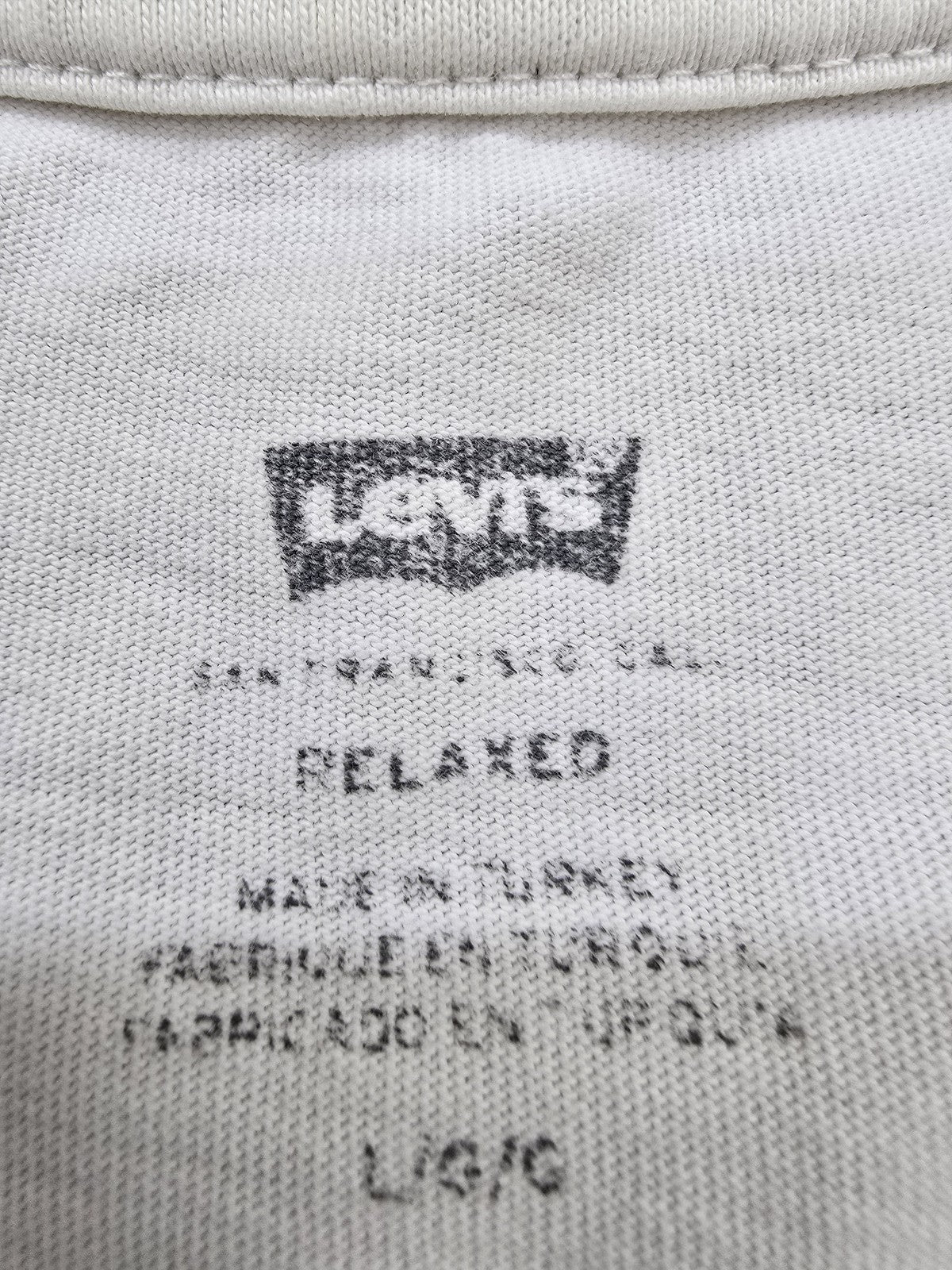 Levi's Men's White Cotton T-Shirt Large Relaxed Crewneck Logo
