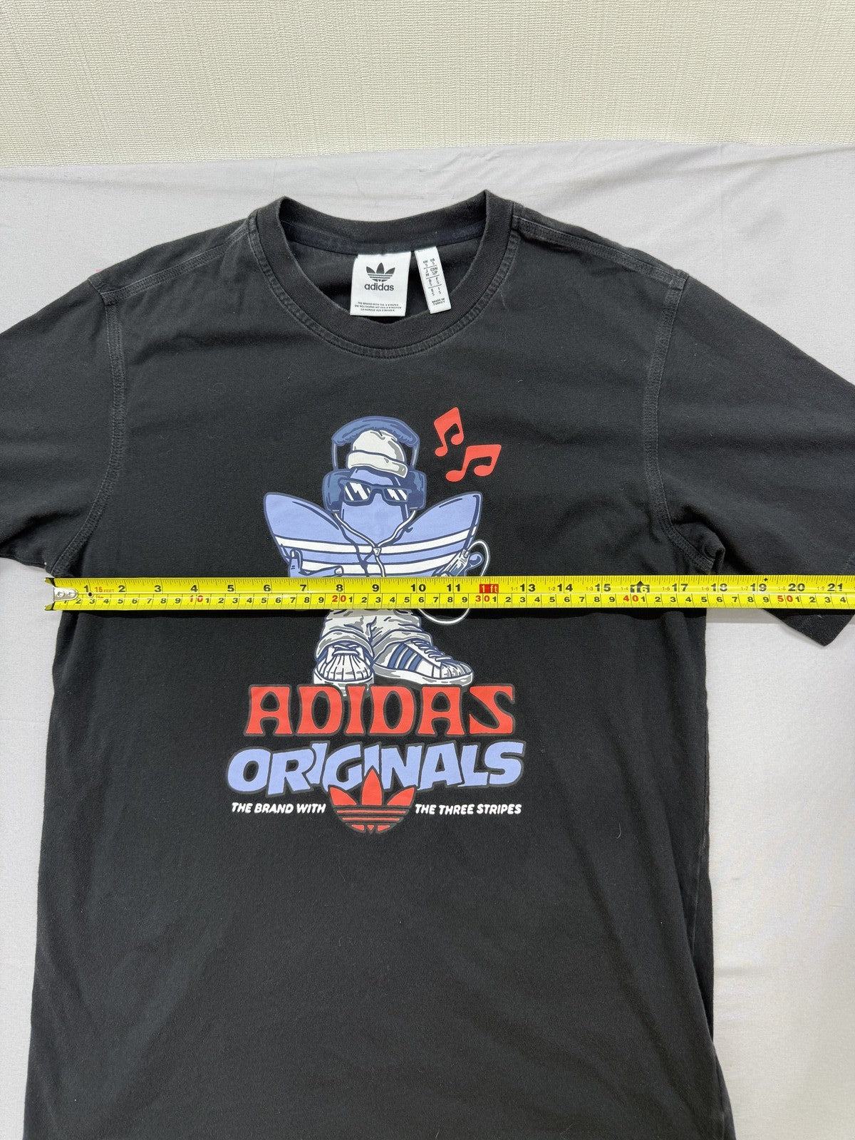 Adidas Originals Graphic Print Black T-Shirt Short Sleeve Size S
