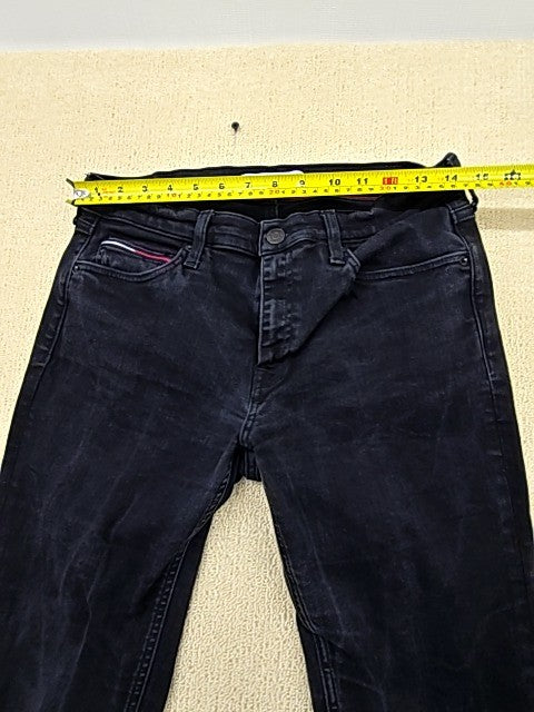 Tommy Jeans Women's Black Skinny Jeans Size 31x32 Stretch
