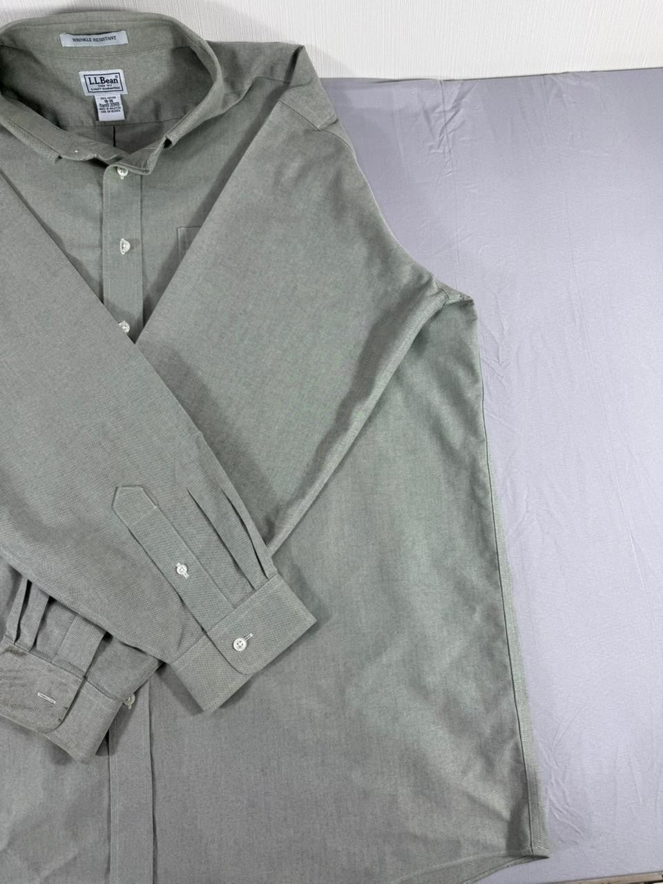 L.L.Bean Men's XL Dress Shirt Grey Wrinkle Resistant Button Down