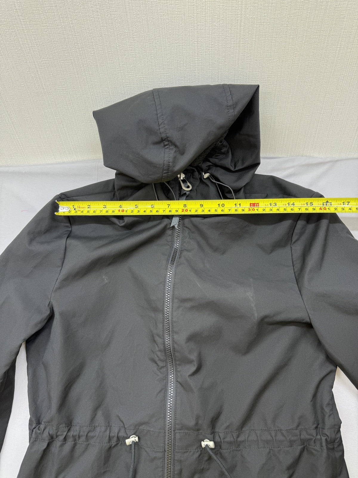 Guess Women's Black Hooded Zip Jacket Size S