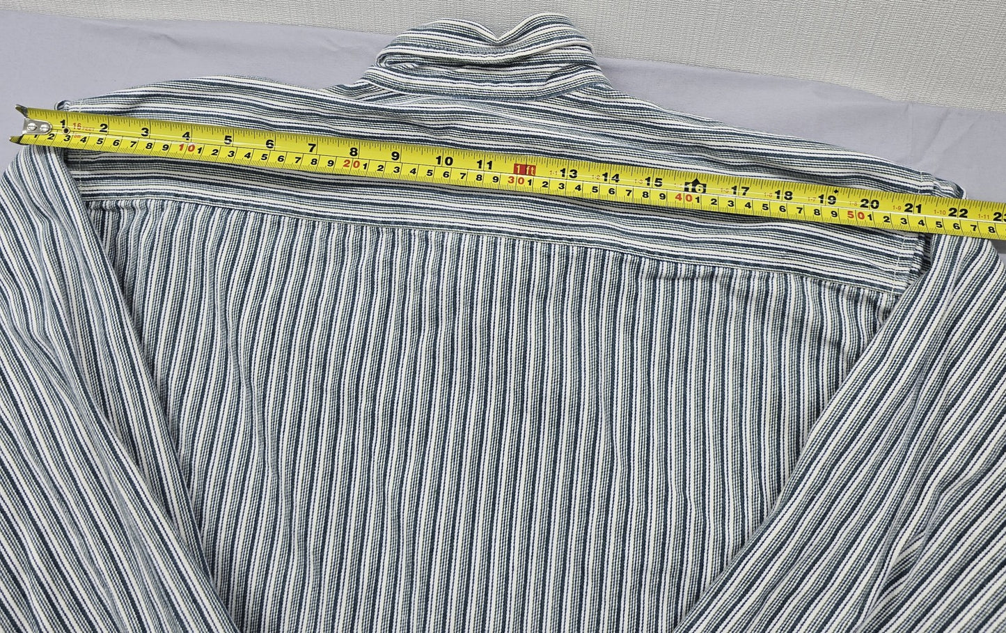 Levi's Men's Blue Striped Denim Button-Down Shirt Size L Relaxed Fit
