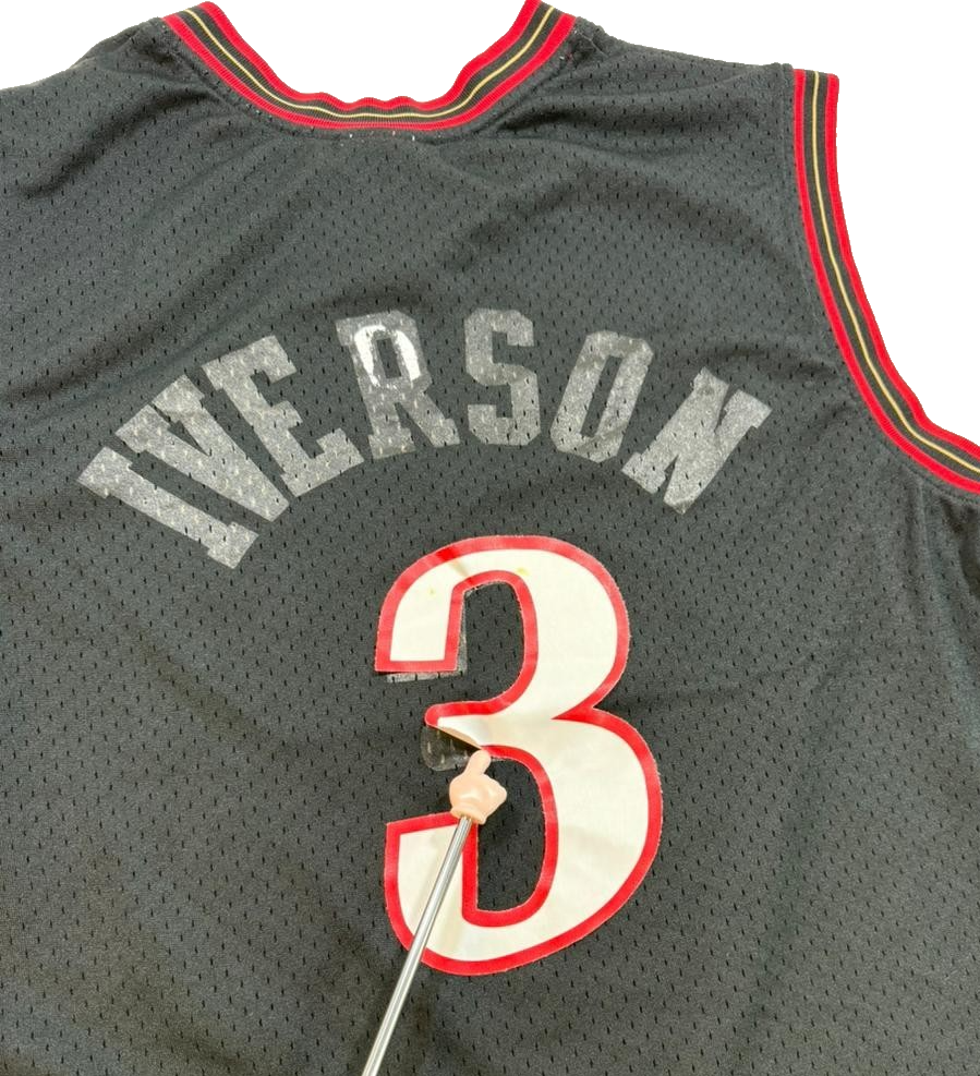 Men's Mitchell & Ness Allen Iverson Black Philadelphia Hardwood Classics Size L