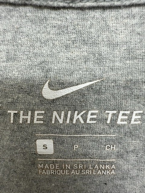 Nike Men's S Grey Cotton Short Sleeve Crew Neck Swoosh T-Shirt