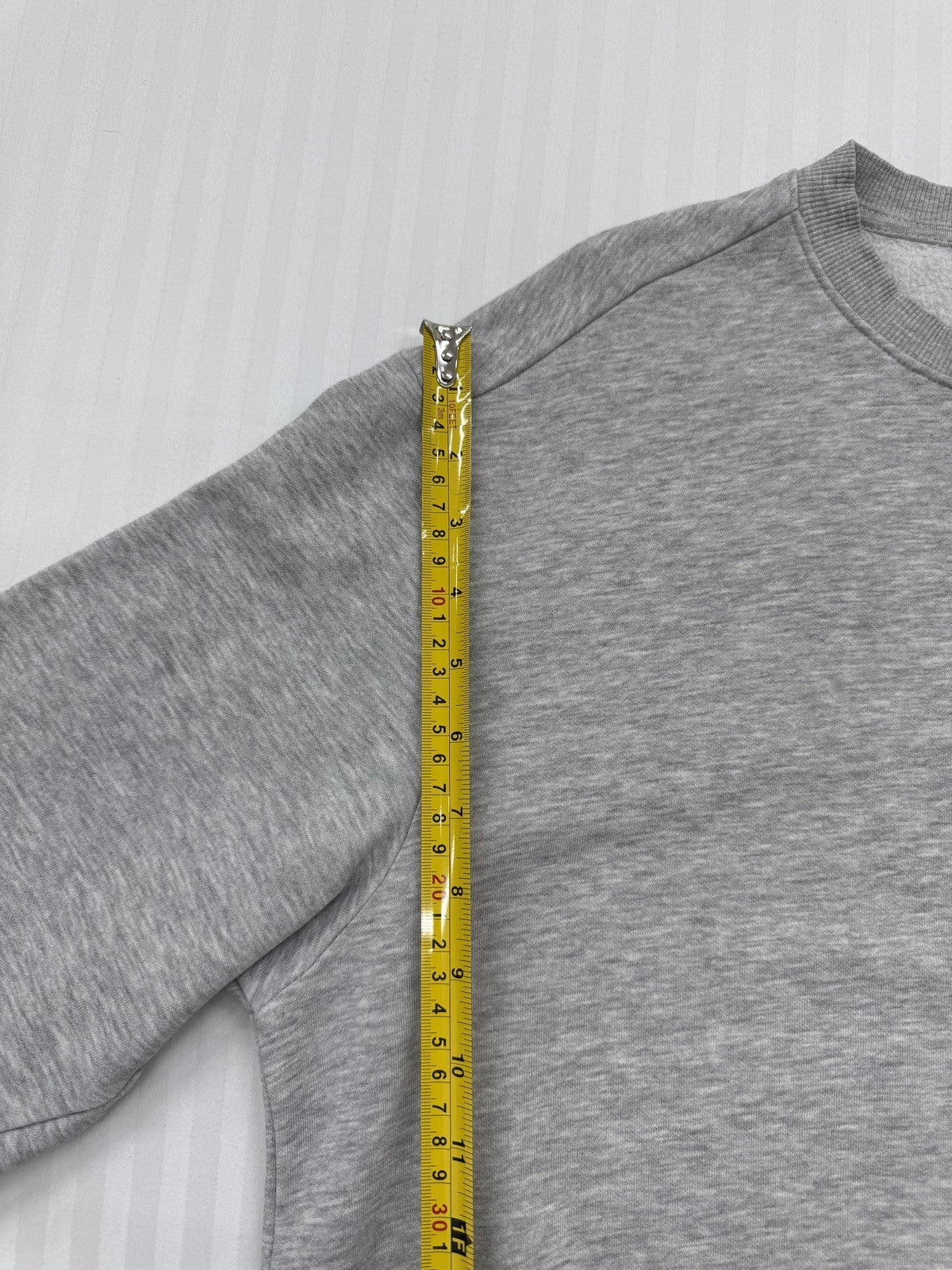 H&M Men Gray Sweatshirt size XS product image 8