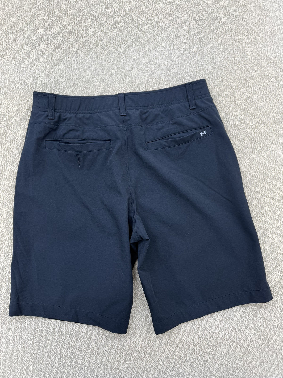 Under Armour Men's Navy Golf Shorts Stretch Regular Size NWT