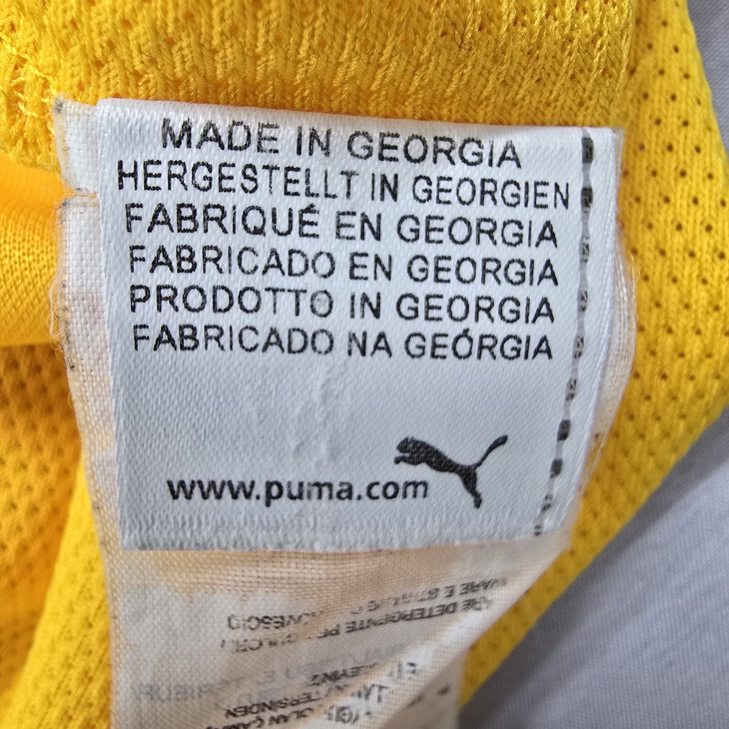 Puma Men's Yellow Black Side Panel T-Shirt Size M