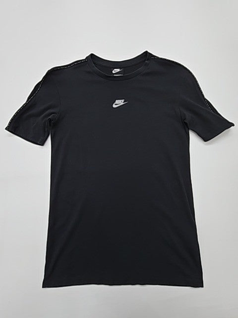 Nike Boys Black T-Shirt product image 1