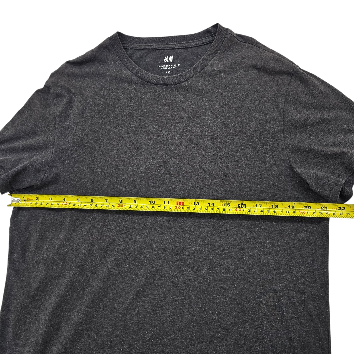 H&M Men Gray T-Shirt size L product image 7