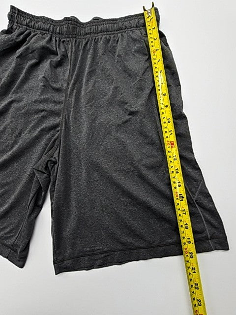 Under Armour Boys Black Shorts product image 7