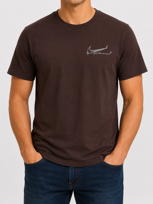 Nike Men Brown T-Shirt size L product image 1