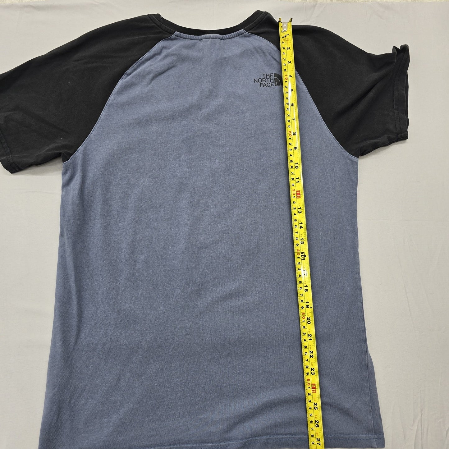 The North Face Men's Navy Raglan Short Sleeve T-Shirt M