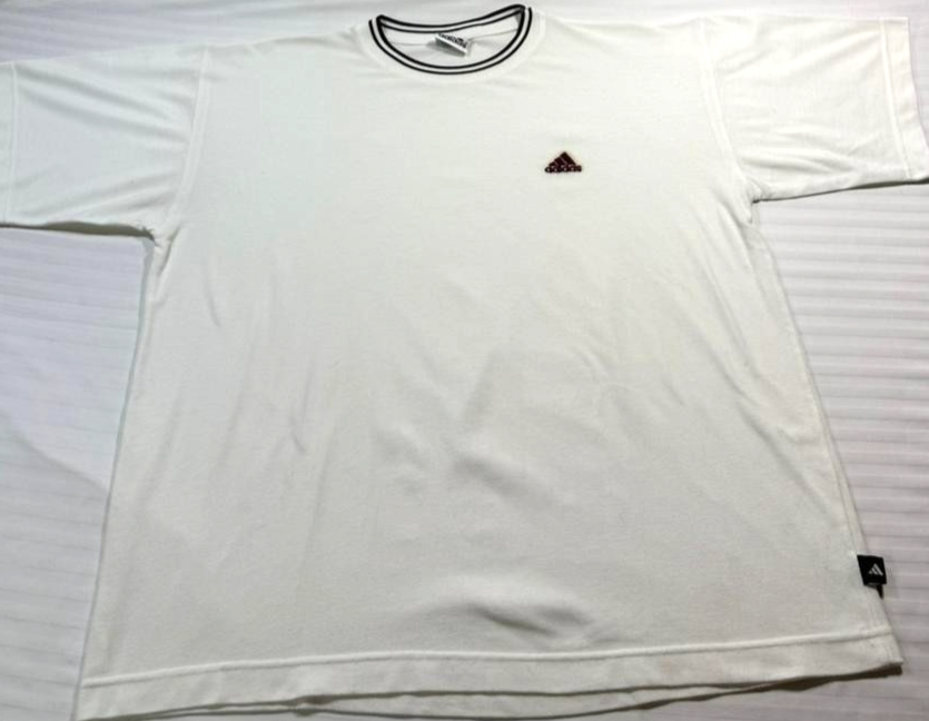 White Vintage Adidas T-Shirt - Size XL