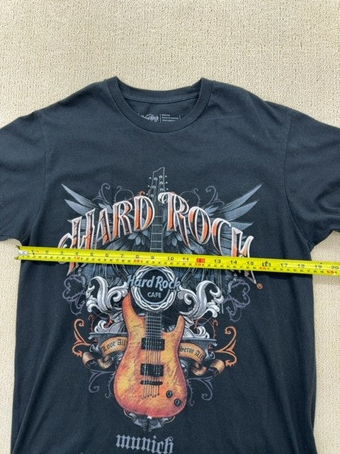 Hard Rock Cafe Men's Navy T-Shirt Size Medium Crewneck Cotton