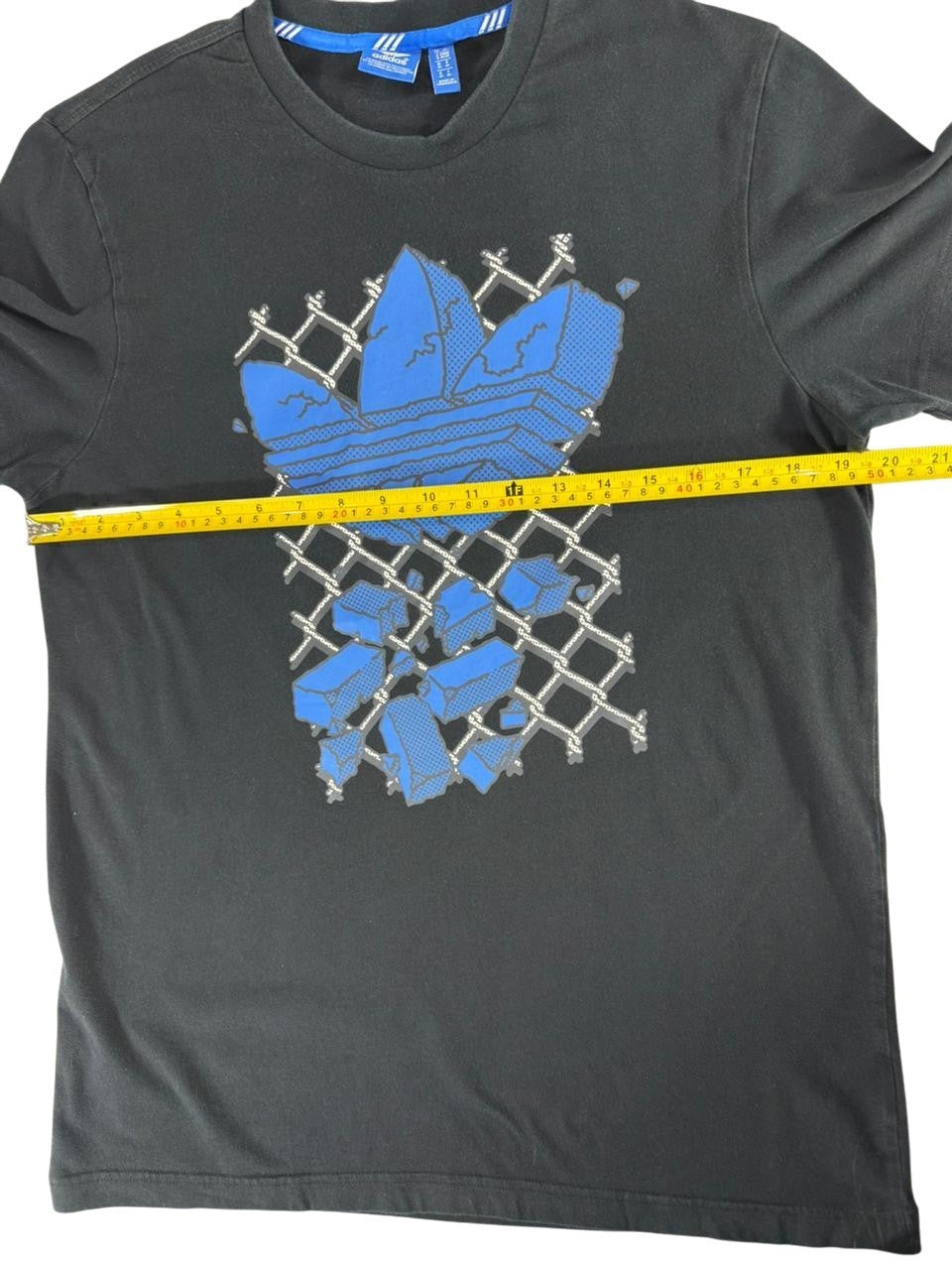 Adidas Originals Graphic T-Shirt Men's Size Medium Black Trefoil Print