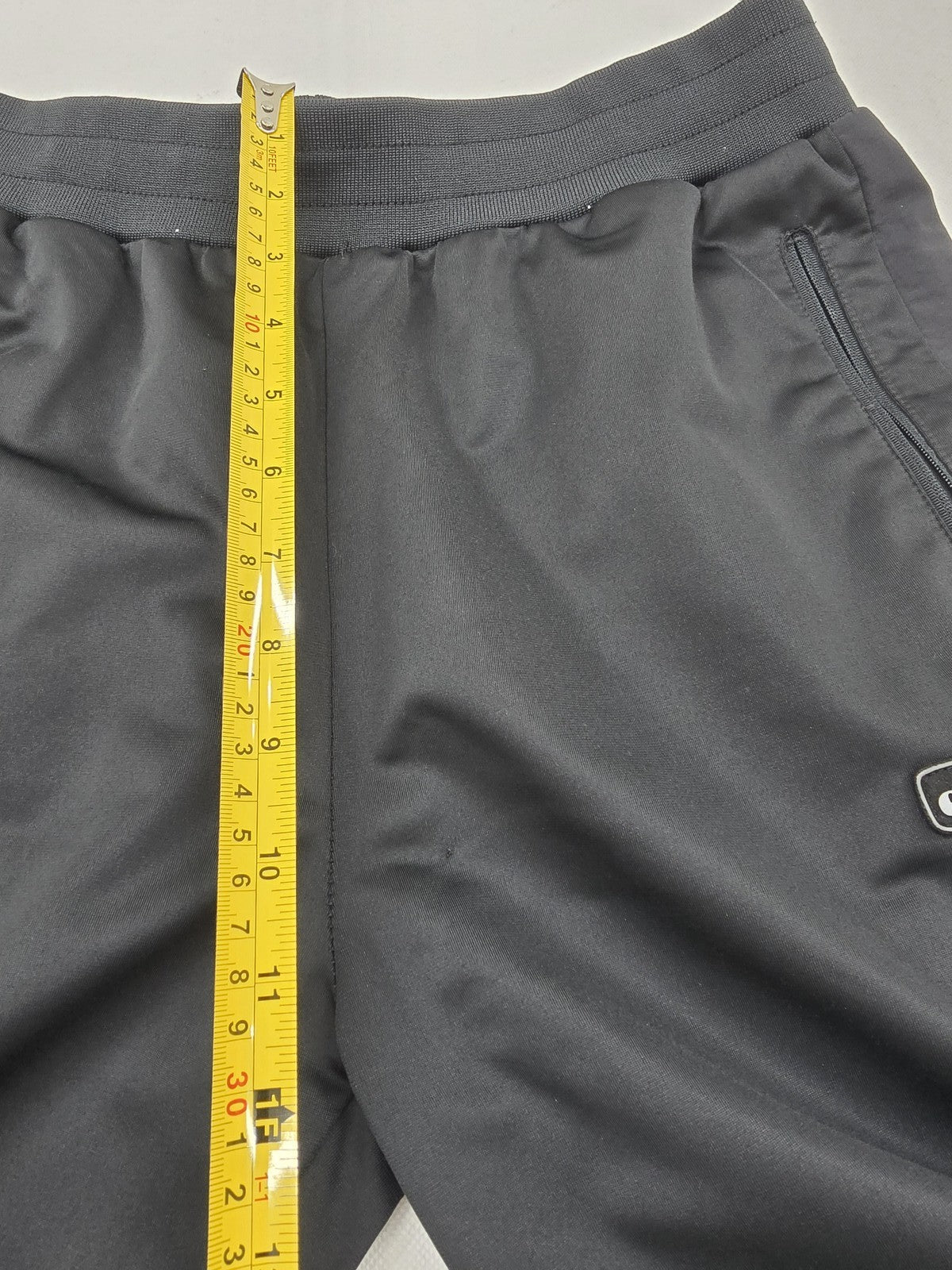 Ellesse Montpellier Black Fleece Joggers L Men Tapered Drawstring