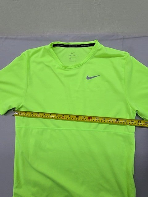 Nike Men's Green Dri-FIT Short Sleeve T-Shirt Regular Polyester Crewneck