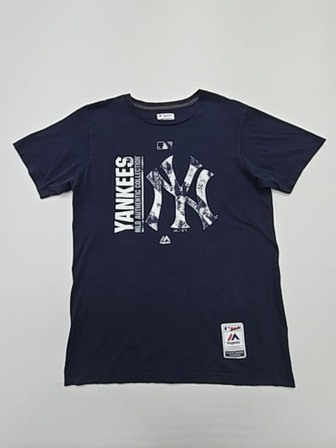 Majestic Boys Navy T-Shirt size M product image 1