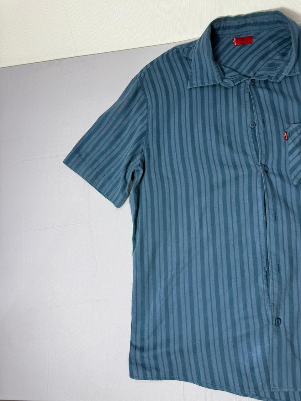 Levi's Red Tab Men's XL Blue Striped Short Sleeve Button Up Shirt