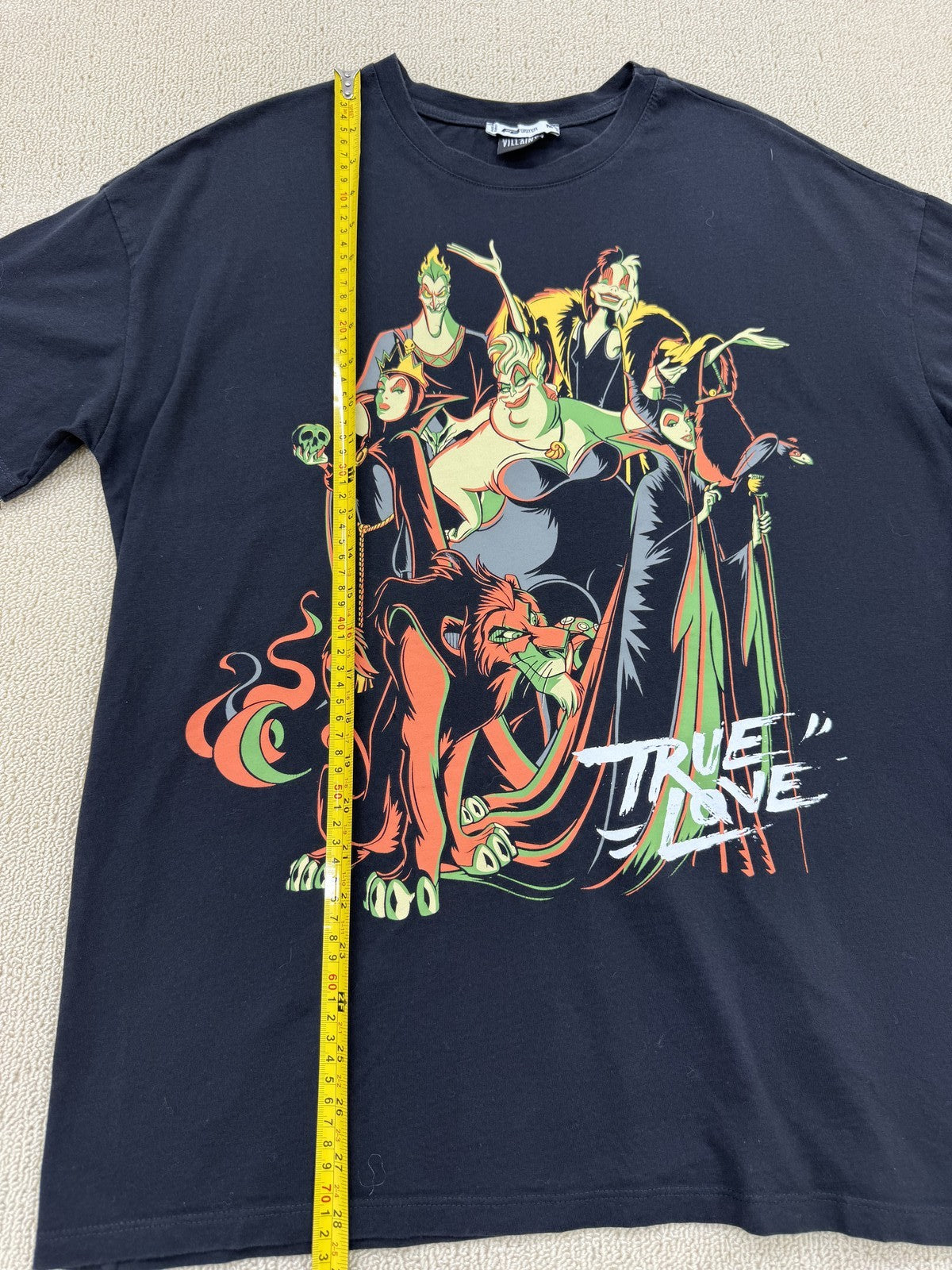 FB Sister Unisex Disney Villains Black T-Shirt Size M Short Sleeve Crewneck