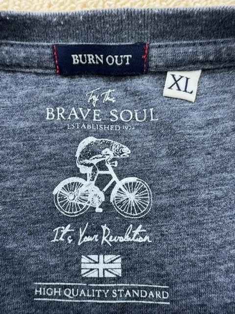 Brave Soul Men's XL Grey Brooklyn Bridge Burnout Slim T-Shirt