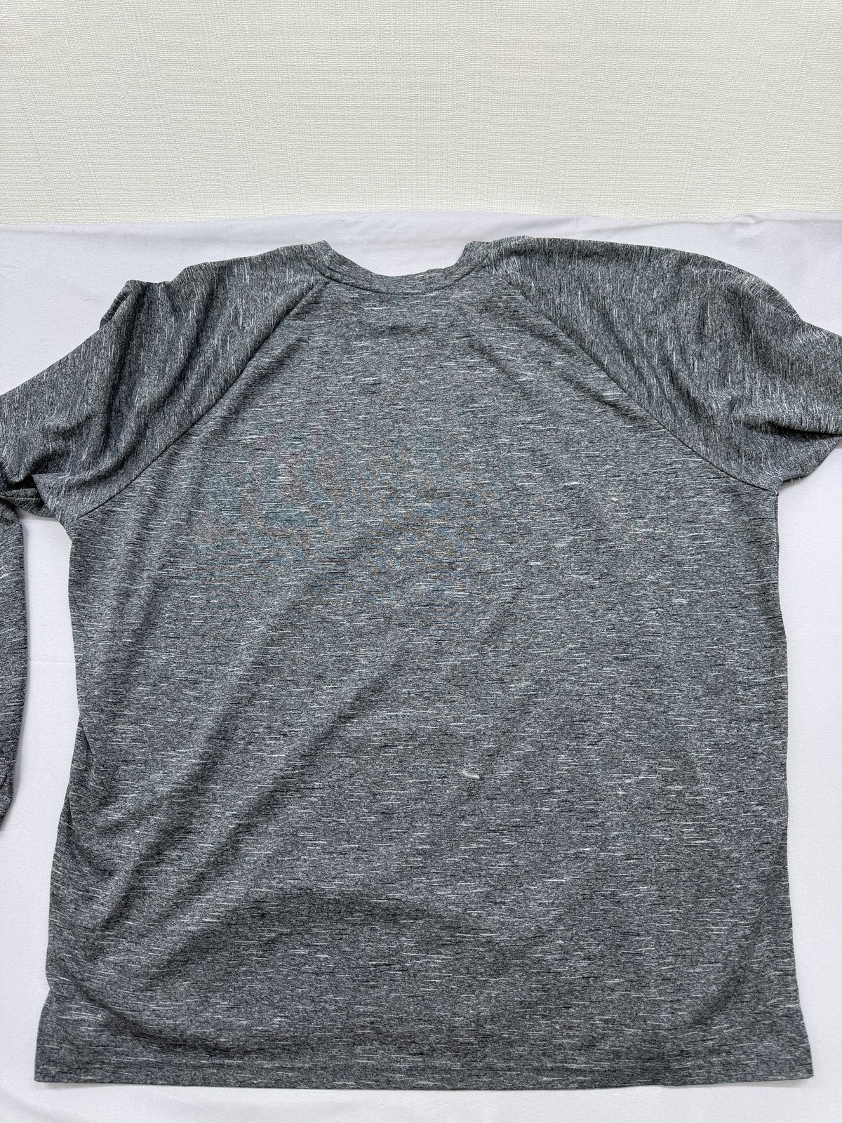 Nike Men's XL Heather Gray Dri-FIT Long Sleeve Tee