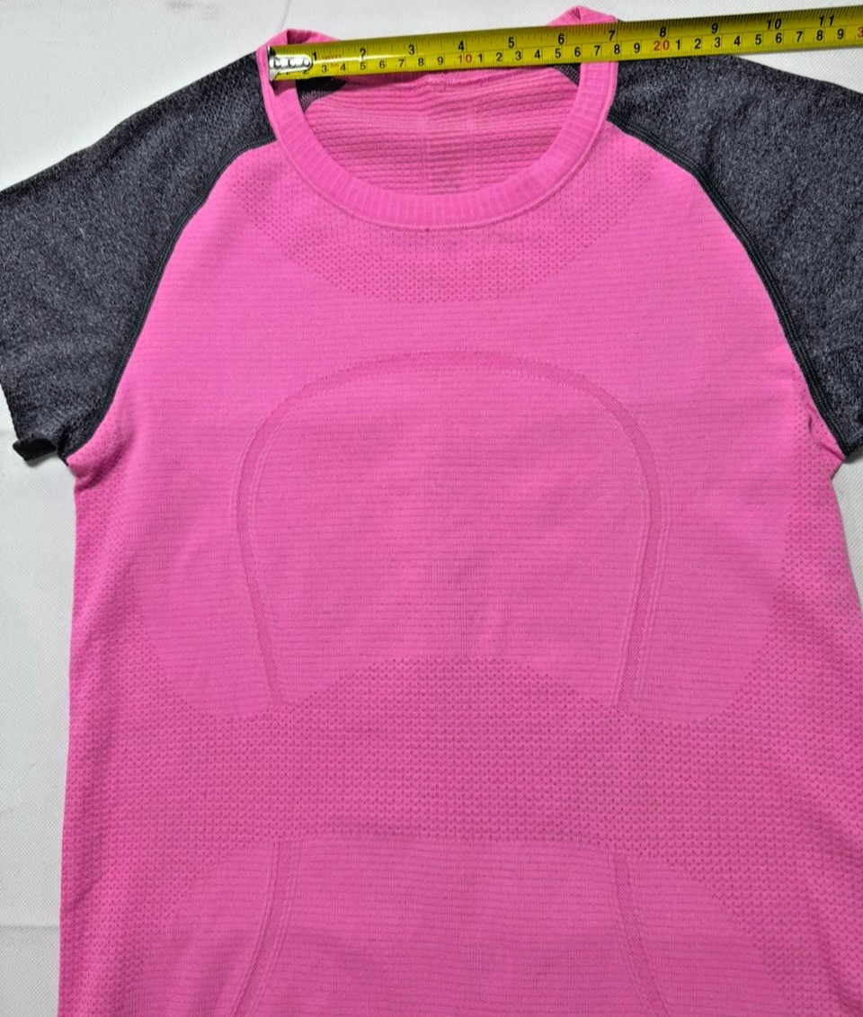 Lululemon Swiftly Tech Short Sleeve Active Wear For Women