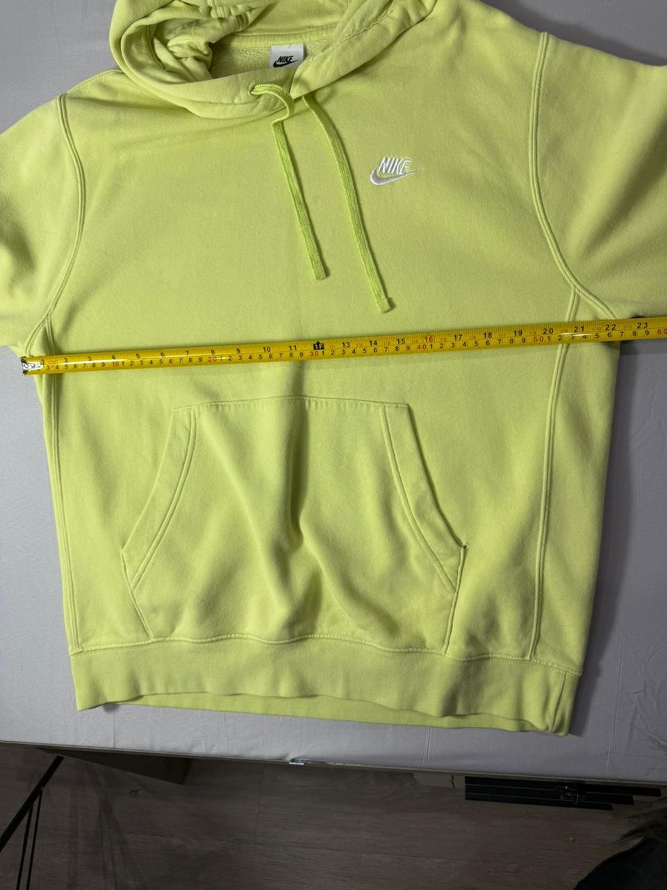 Nike Men's Green Pullover Hoodie Sweatshirt Size Medium US Hooded Casual Wear