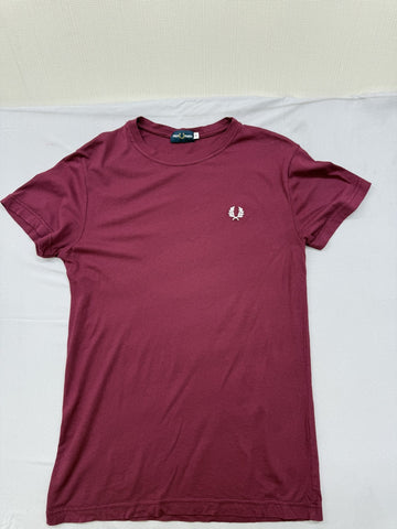 Fred Perry Men's M Burgundy Cotton T-Shirt Crewneck