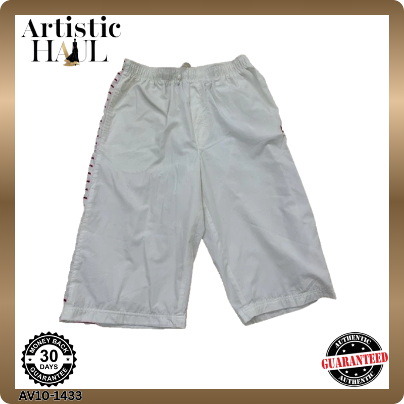 Nike Men White Shorts size XL product image 1