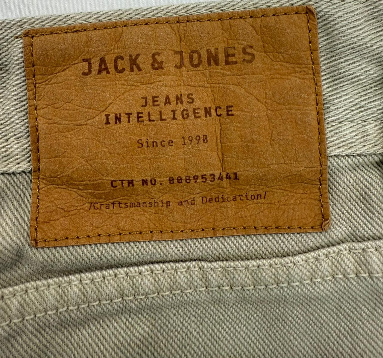 Jack & Jones Men's XL Gray Denim Regular Fit Shorts Ripped 5-Pocket