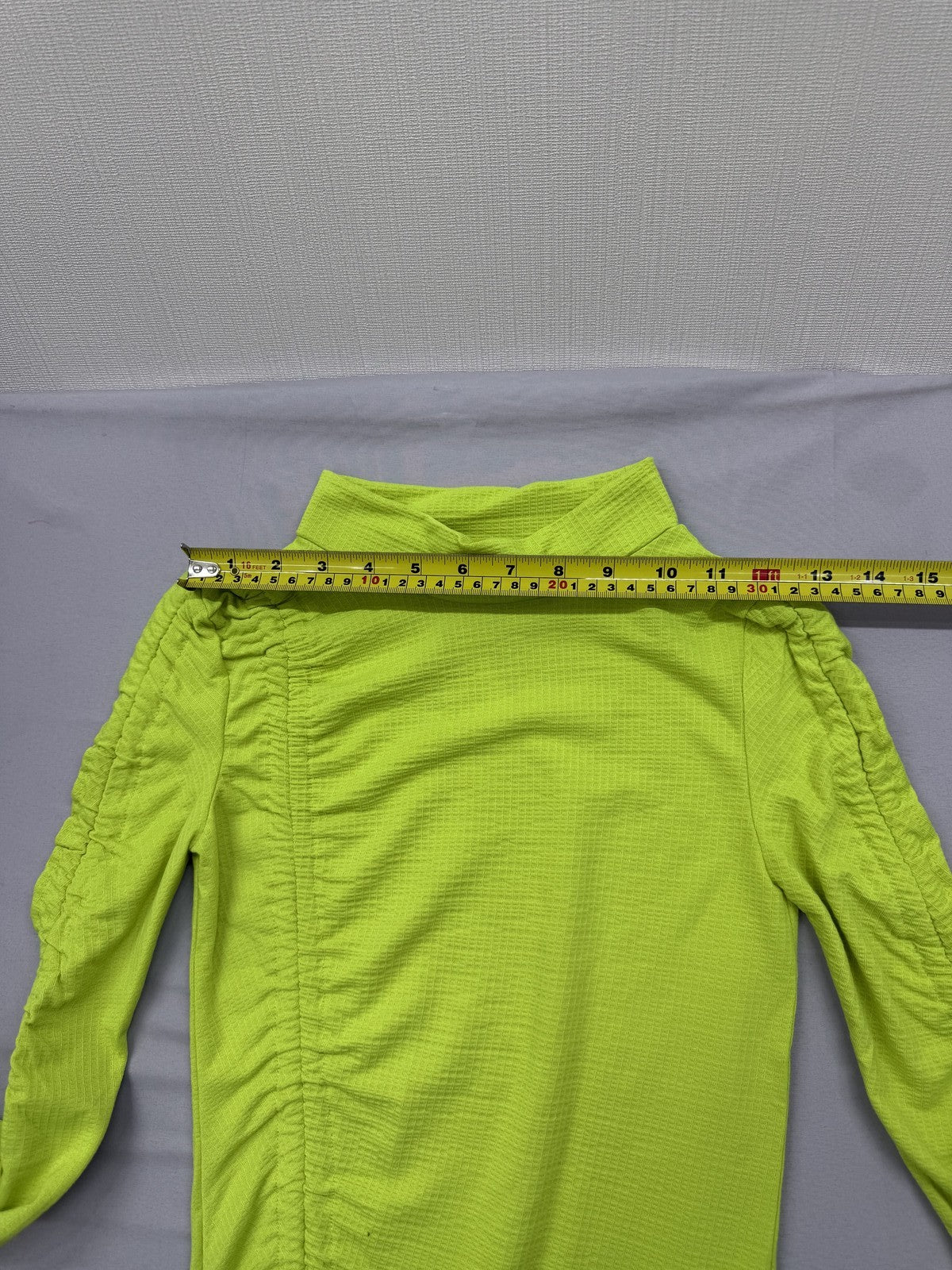 River Island Green Women's Hoodie Sz 2 Ruched Mock Neck Tie Cuff Long Sleeve