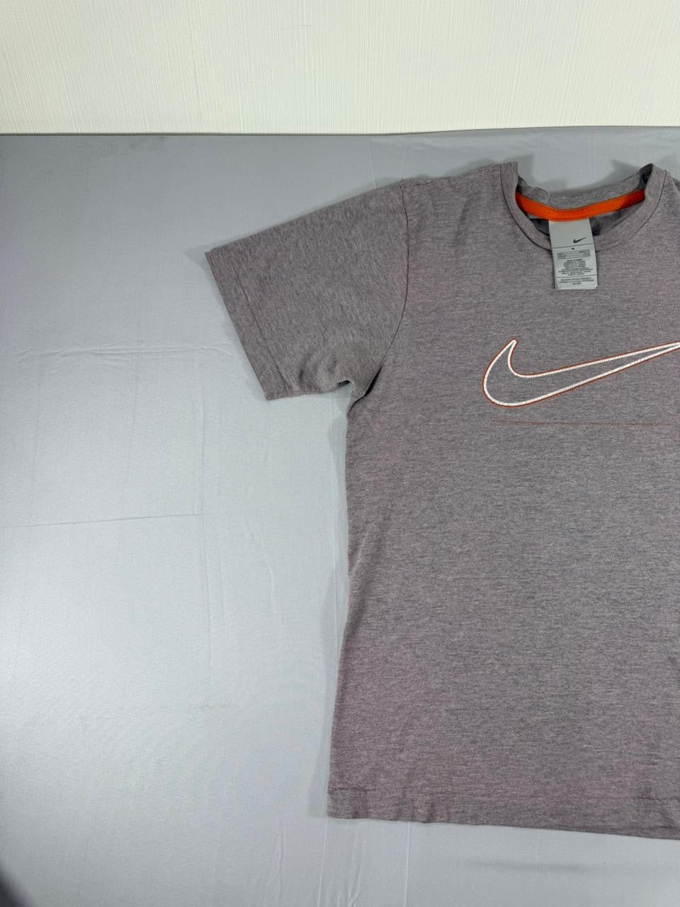 Nike Men's T-Shirt Small Grey Short Sleeve Swoosh Logo Casual Tee