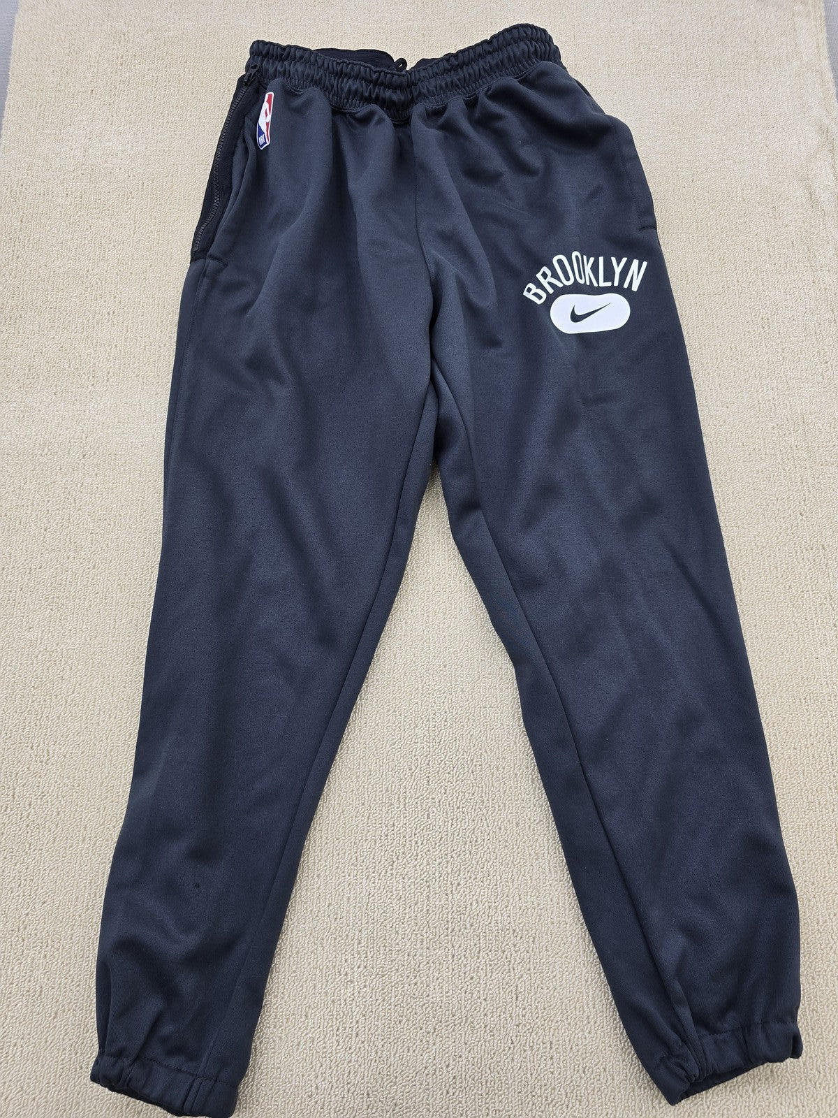 Nike Men's L Tapered Jogger Sweatpants Black Dri-FIT Drawstring