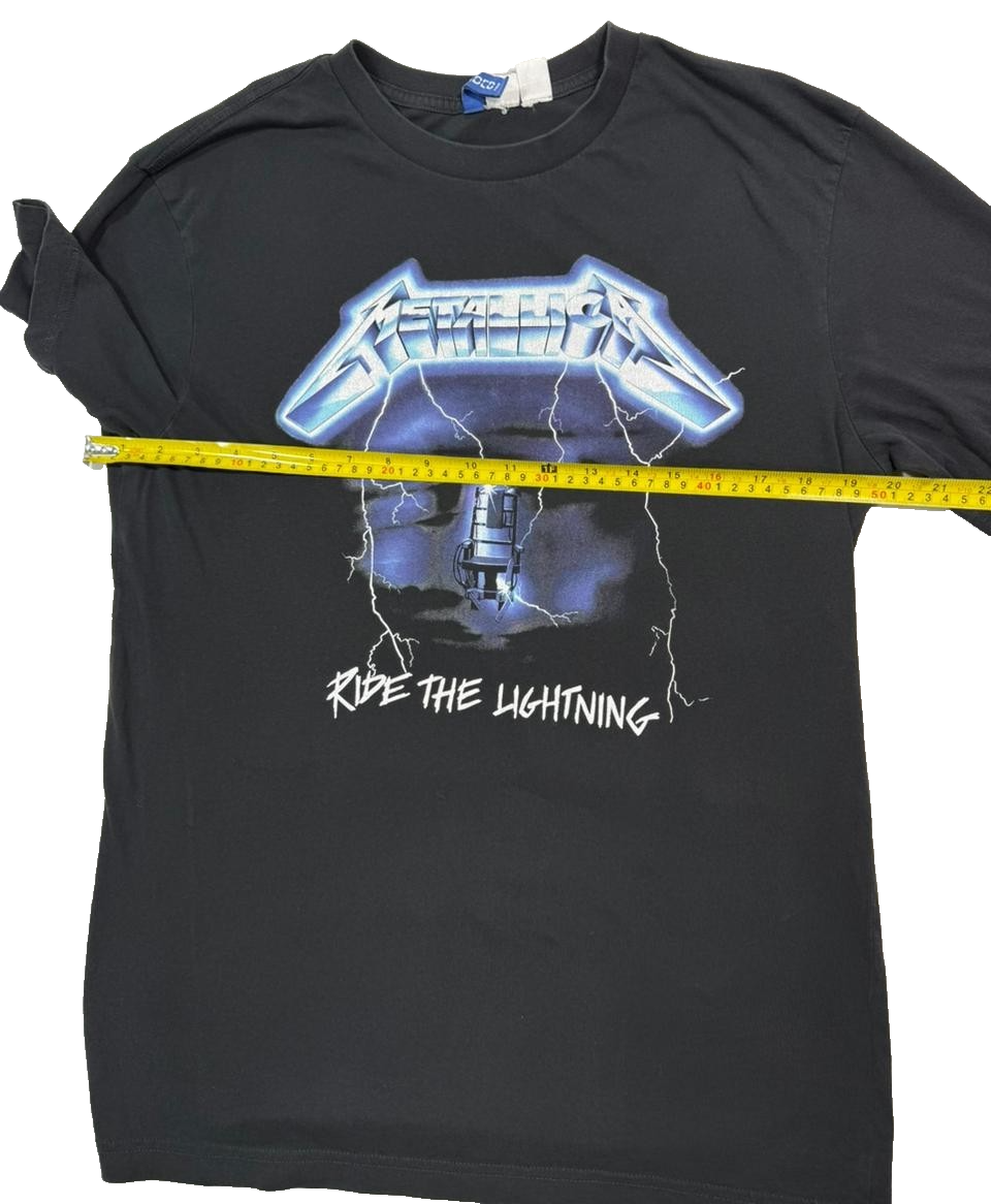 H&M Metallica Ride The Lightning T-Shirt - Size S