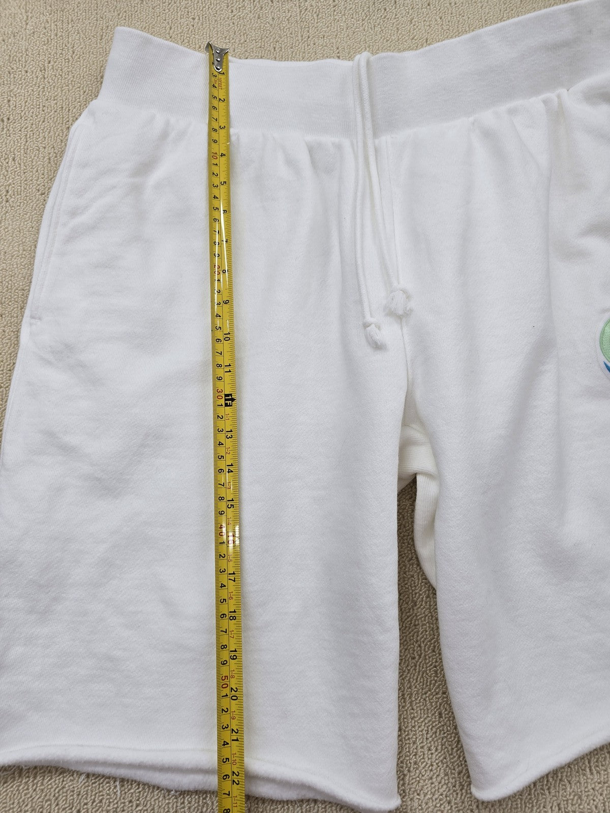 Champion Men White Shorts size 2XL product image 9