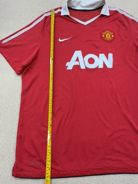 Nike Men's Red Manchester United Jersey XL Short Sleeve Polyester